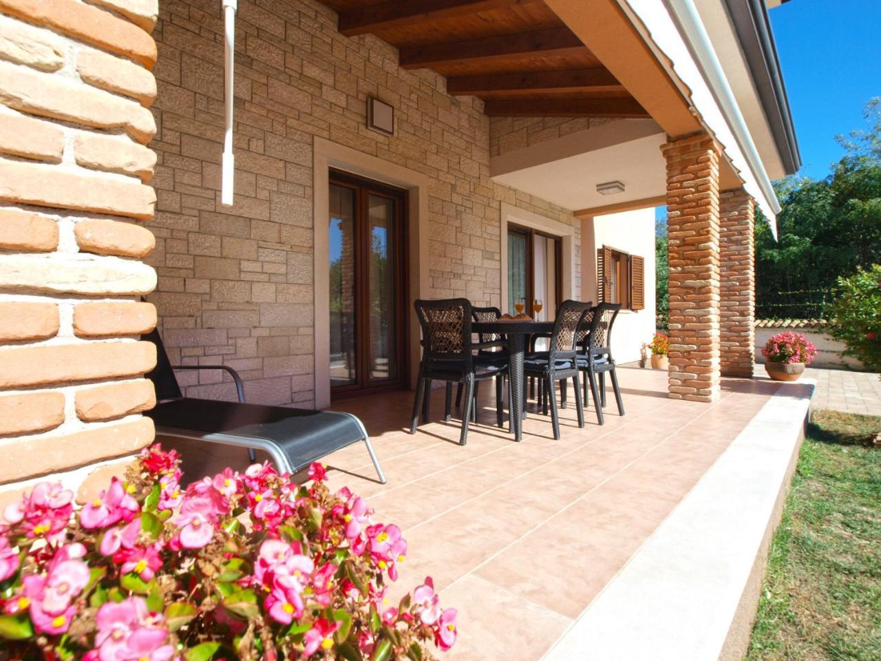 فيلا House Brigita 1762 بوريتش المظهر الخارجي الصورة